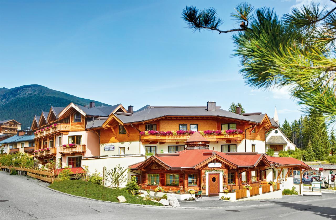 Biohotel Castello Koenigsleiten Konigsleiten Exteriör bild