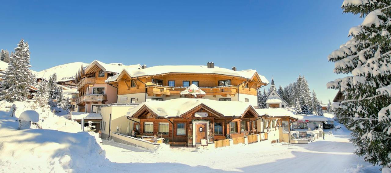 Biohotel Castello Koenigsleiten Konigsleiten Exteriör bild